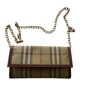 Burberry Wallet with chain